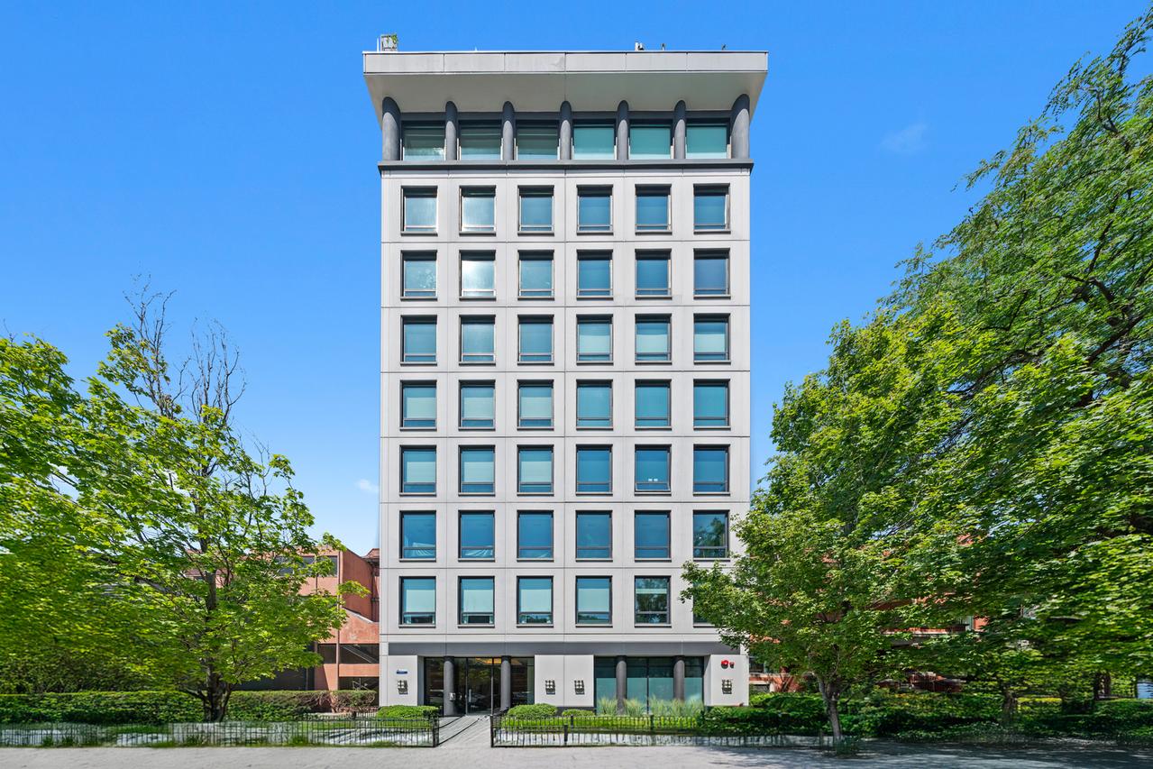 550 W Wellington Ave. #3E, Chicago, IL 60657