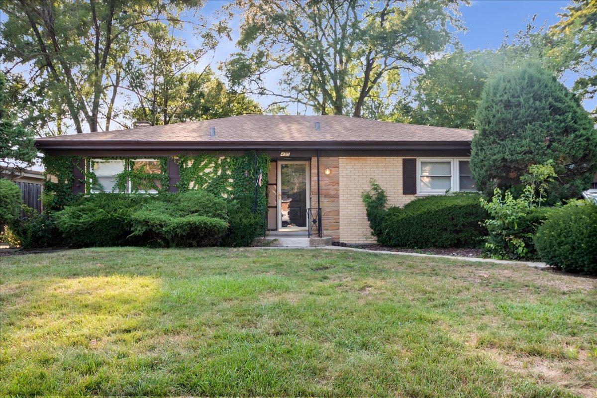 435 Beverly Dr., Wilmette, IL 60091