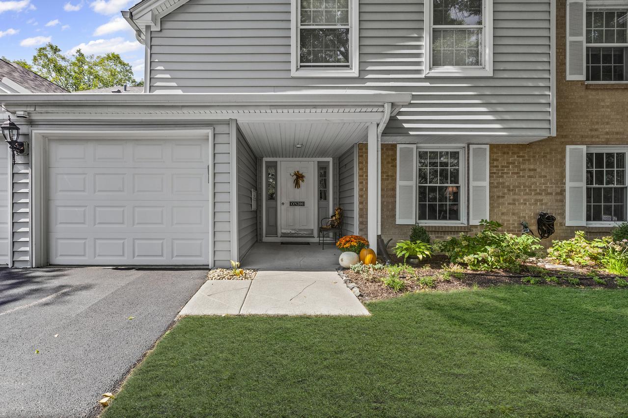 0N200 Windermere Rd. #2702, Winfield, IL 60190
