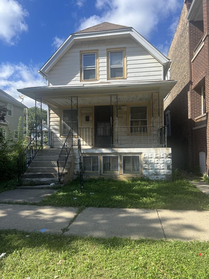 5252 W Adams St., Chicago, IL 60644