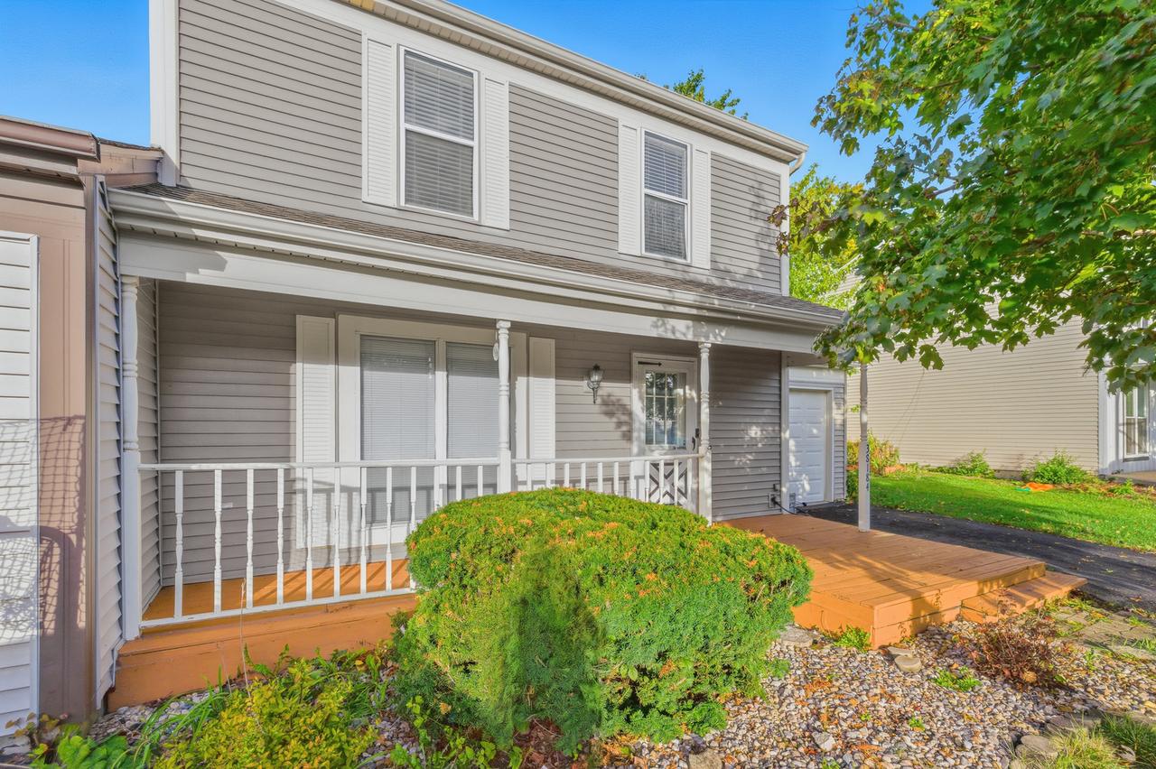3S184 Birchwood Dr., Warrenville, IL 60555