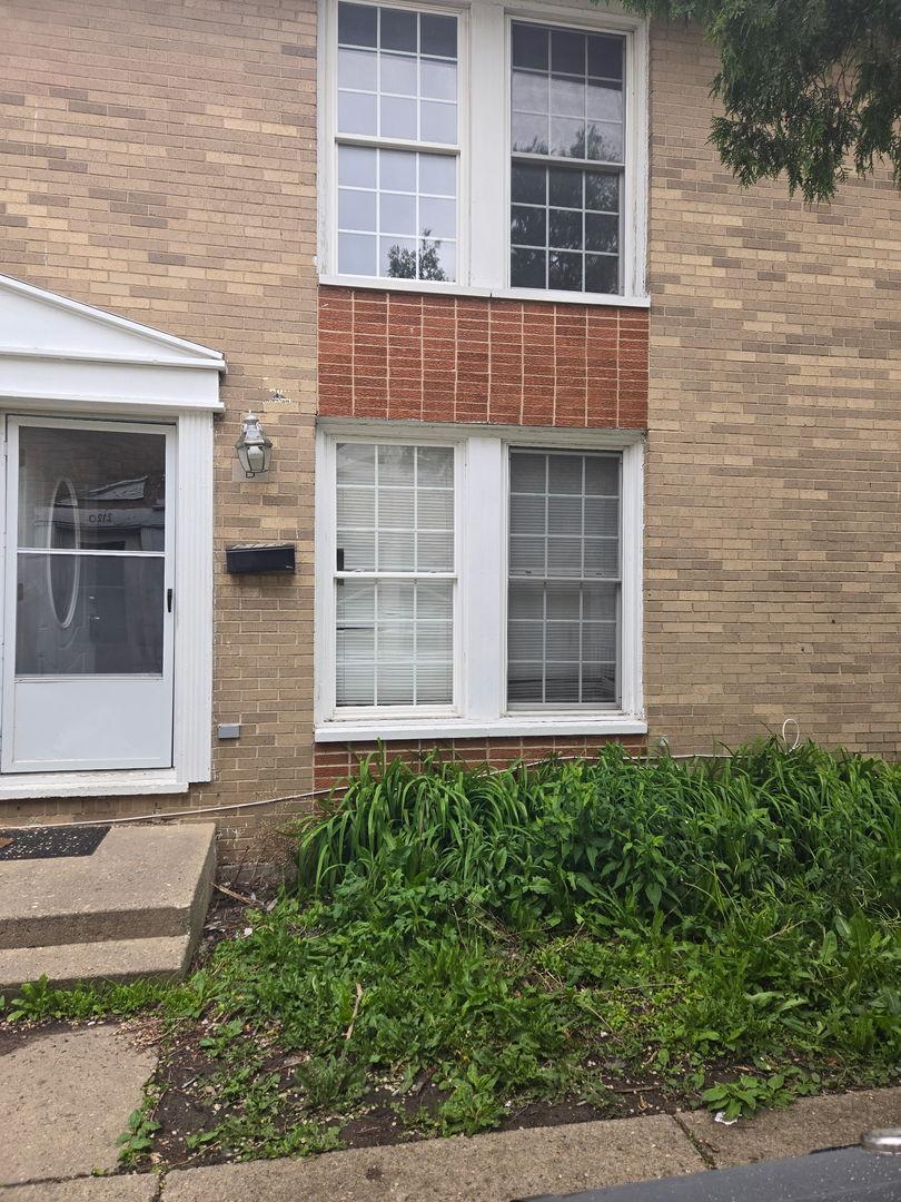 2110 Hebron Ave., Zion, IL 60099