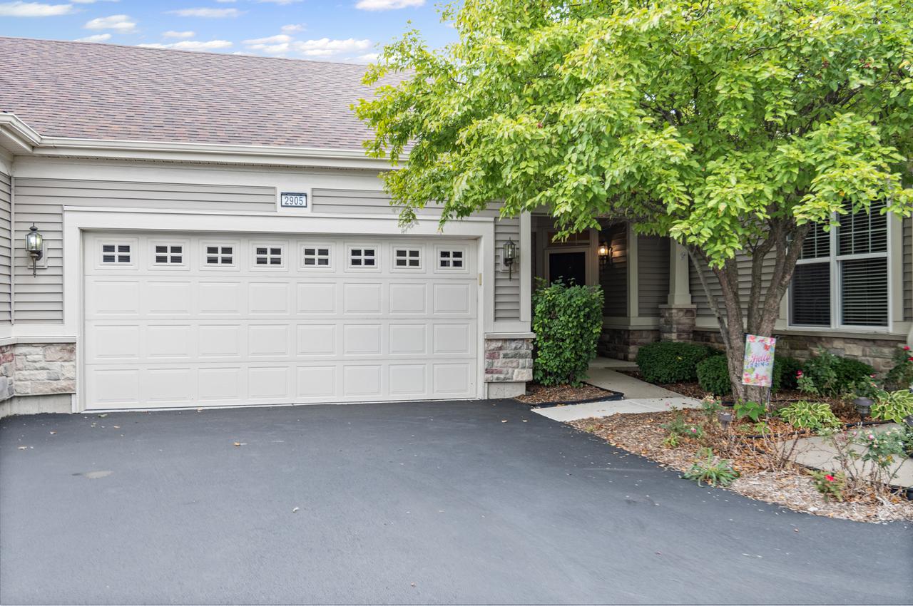2905 Normandy Cir., Naperville, IL 60564