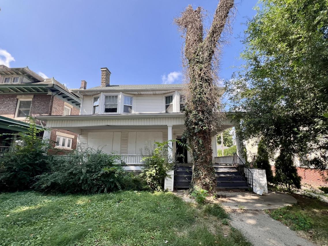 233 N Edward St., Decatur, IL 62522