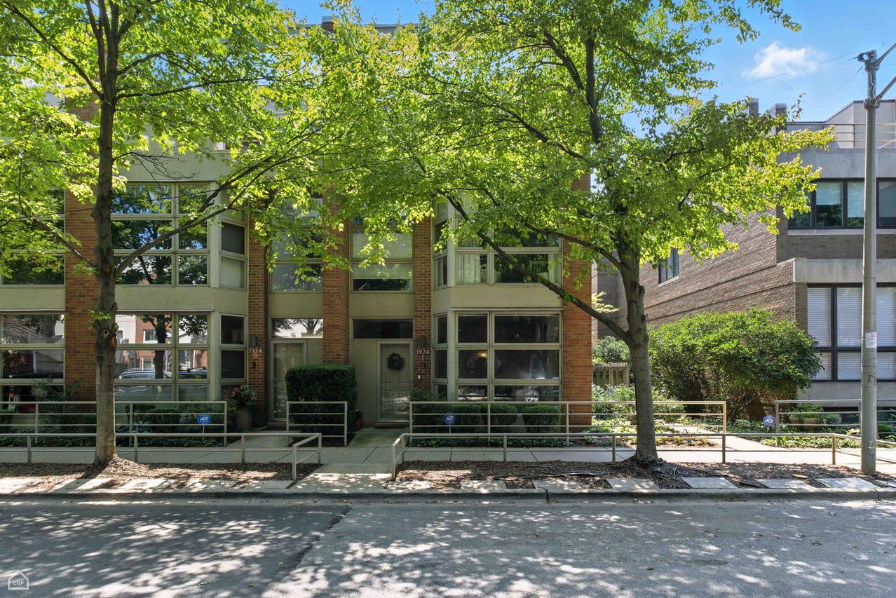 1924 N Maud Ave. #E, Chicago, IL 60614
