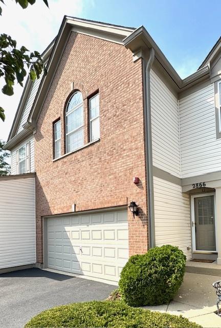 2866 Stonewater Dr., Naperville, IL 60564