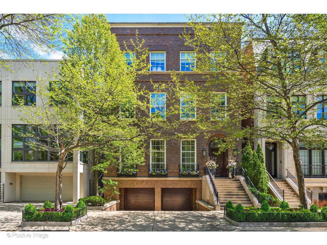 1853 N Burling St., Chicago, IL 60614