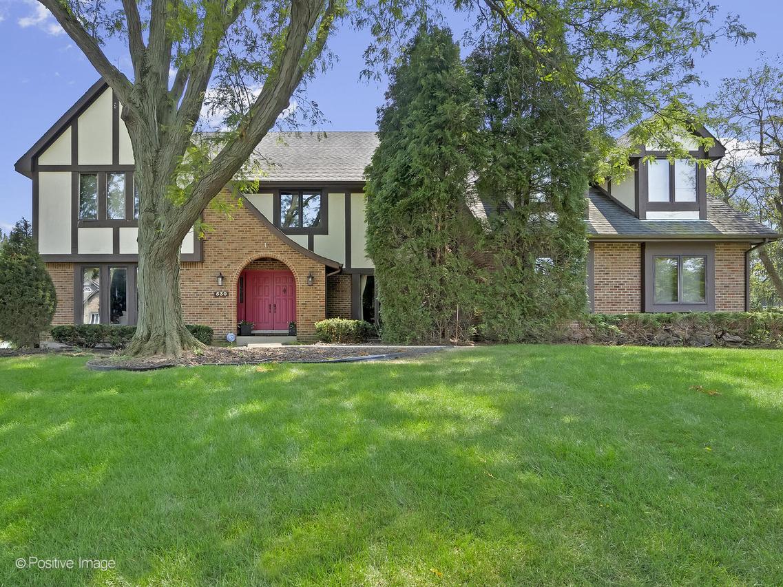 530 Devon Dr., Burr Ridge, IL 60527