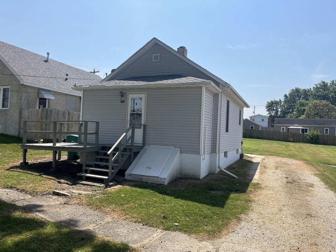 503 Main St., Dalzell, IL 61320