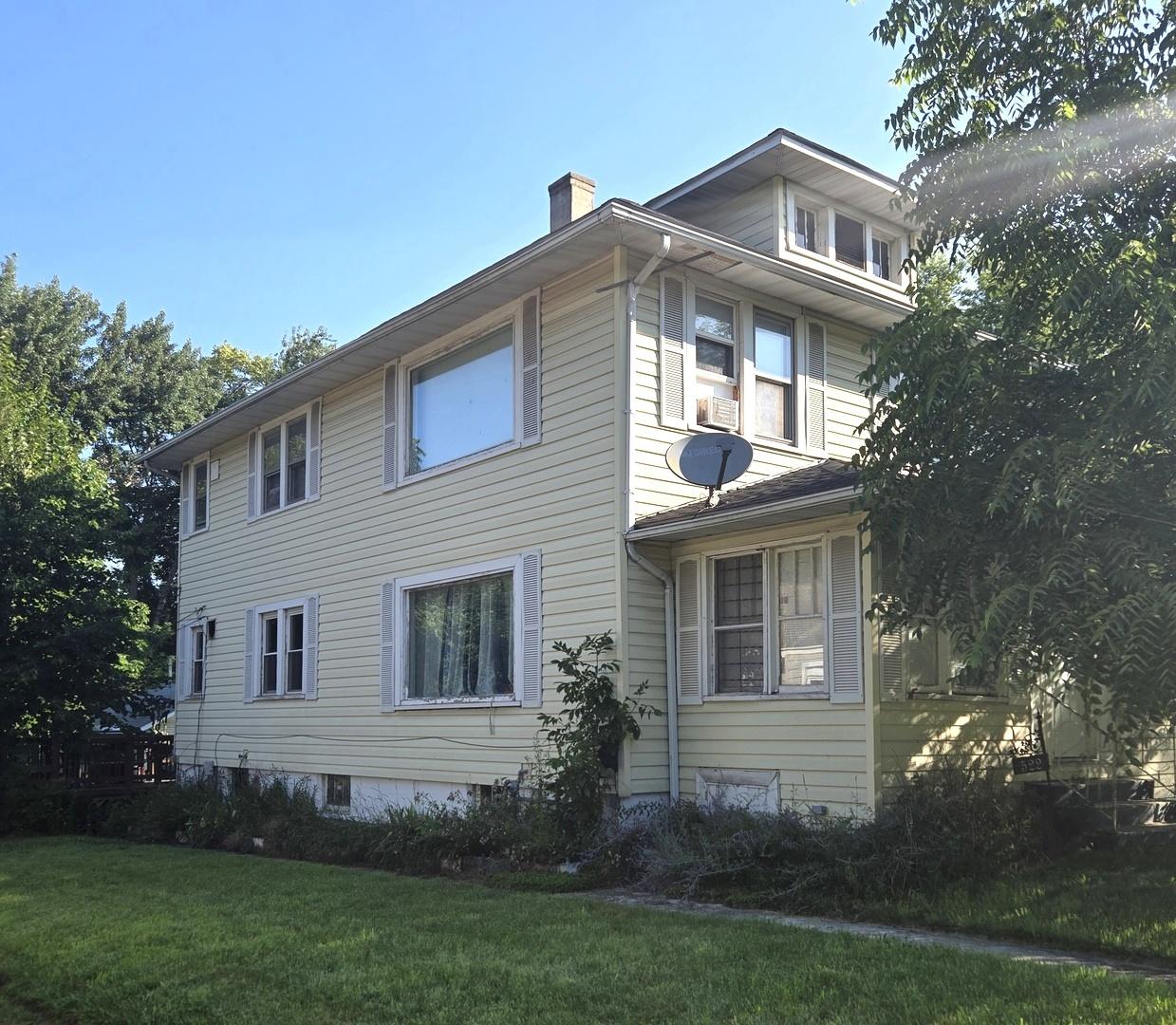 522 George Ave., Waukegan, IL 60085