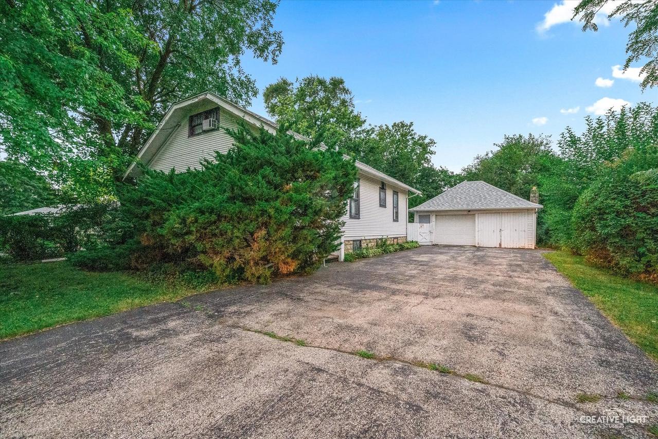 1169 S Lincoln Ave., Montgomery, IL 60538