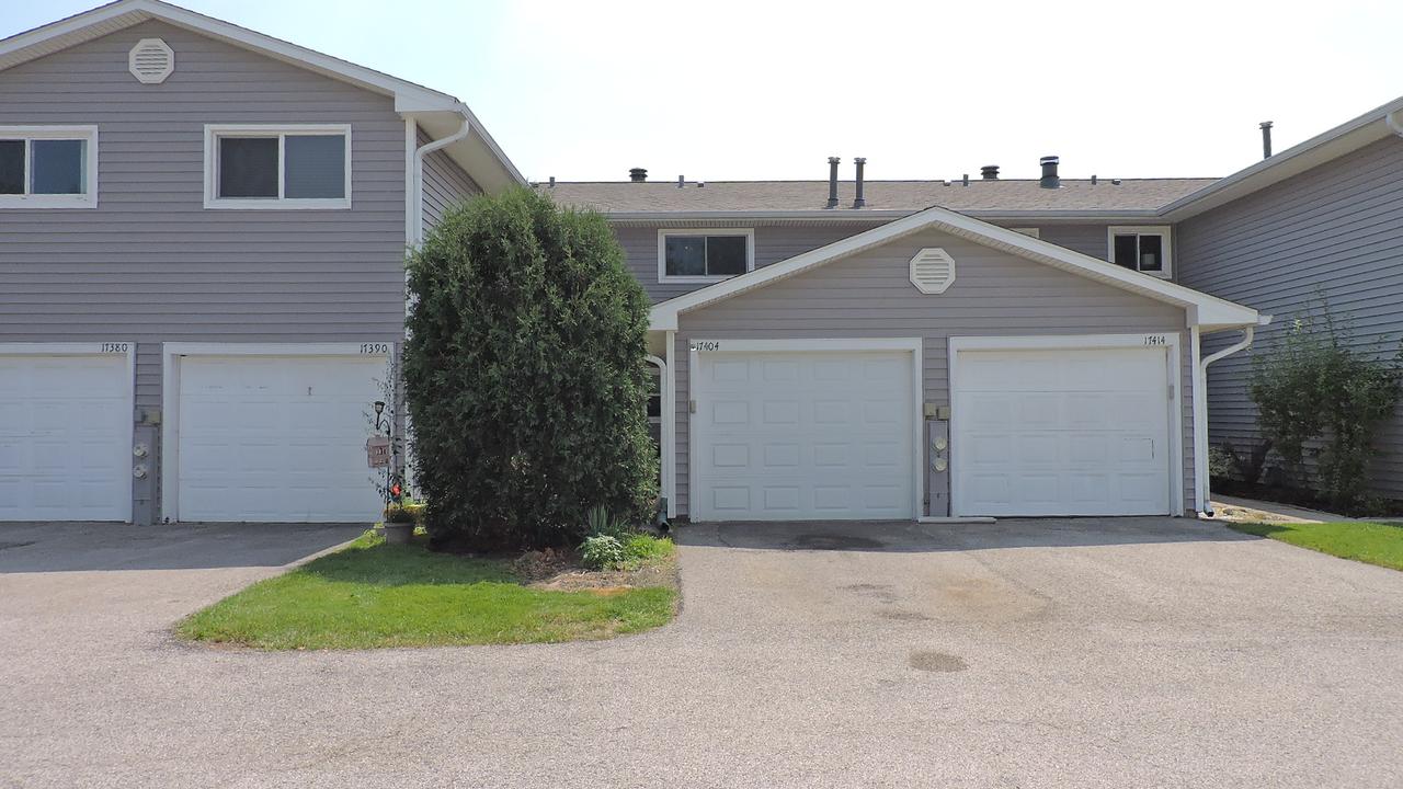 17404 W Walnut Ln., Gurnee, IL 60031
