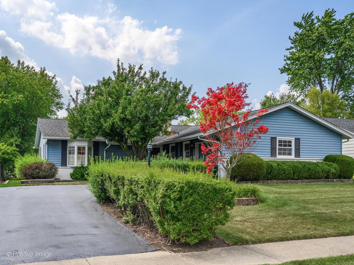 1730 N Ridge Ave., Arlington Heights, IL 60004