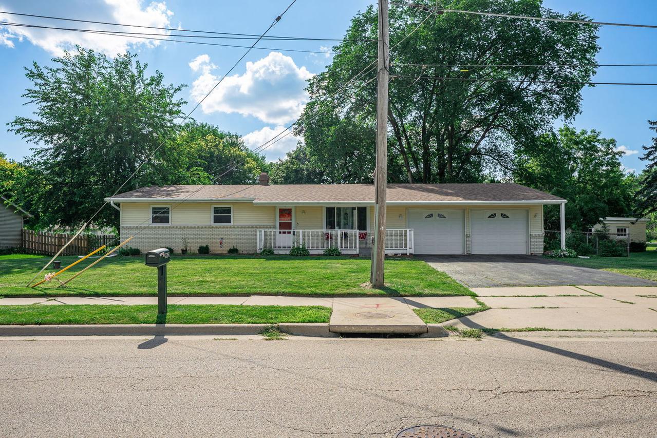 1003 Phelps Ave., Rockford, IL 61108