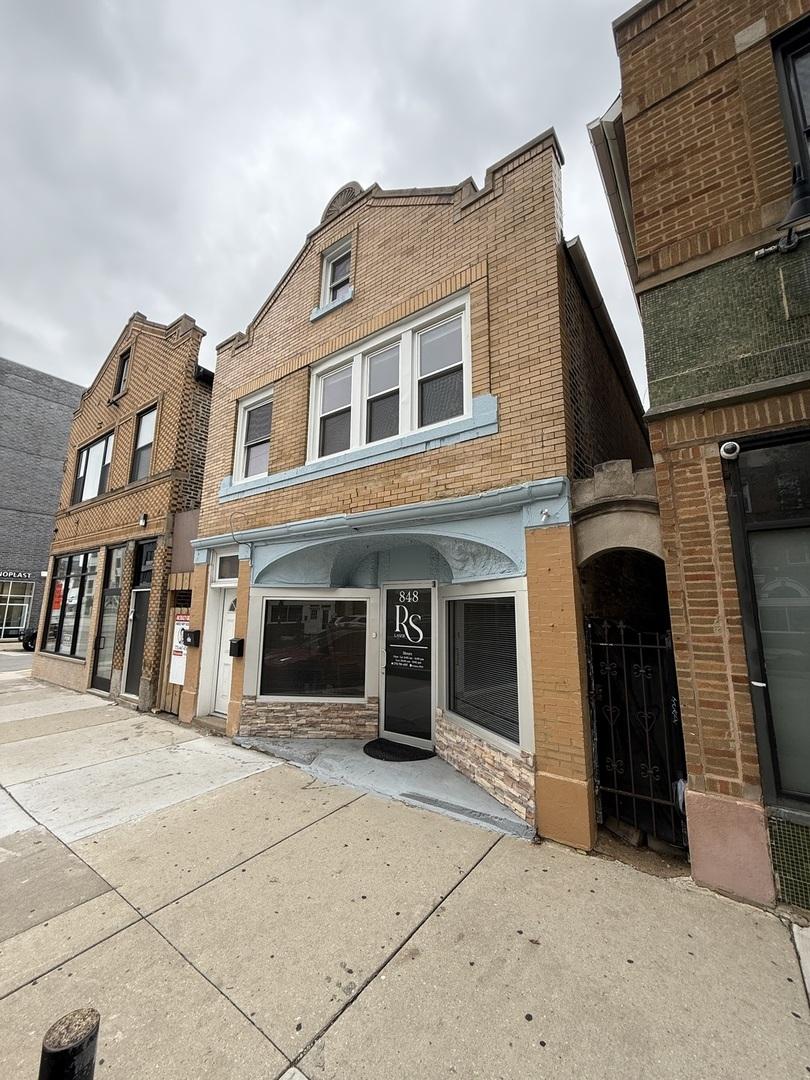 848 N Ashland Ave., Chicago, IL 60622
