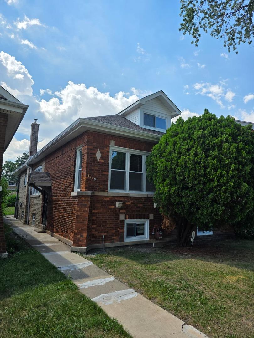 8830 S Bishop St., Chicago, IL 60620