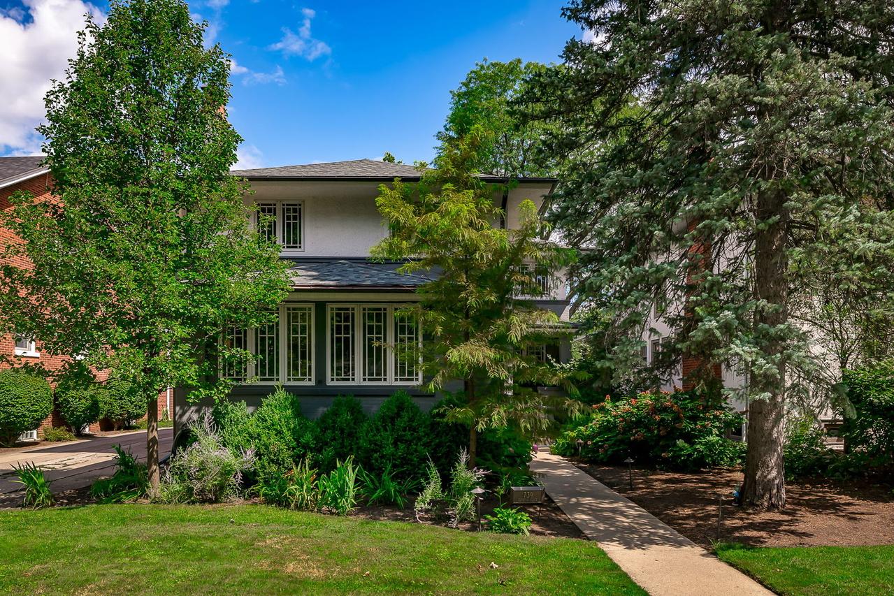 739 Clinton Pl., River Forest, IL 60305