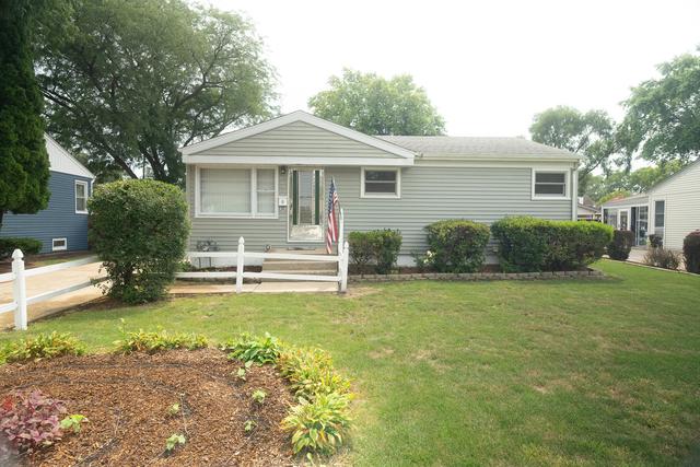 New Homes with Master Bedrooms on the 1st Floor That Attend Tinley Park High School: August 16th to August 22nd