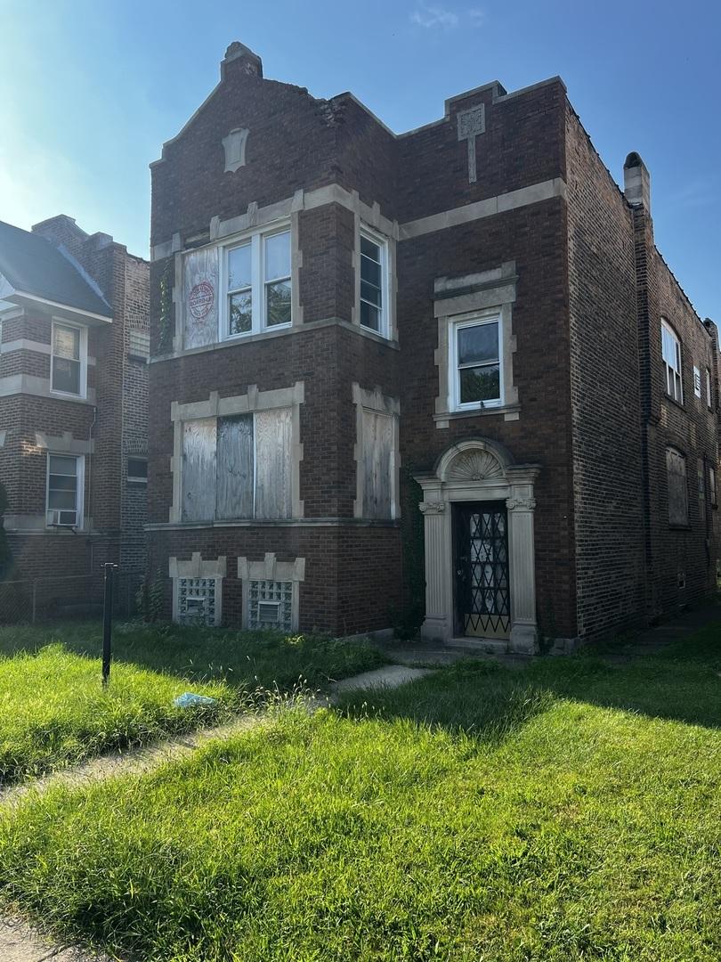 143 W 74th St., Chicago, IL 60621