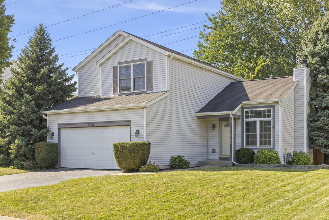 2033 Ridge Moor Dr., Plainfield, IL 60586