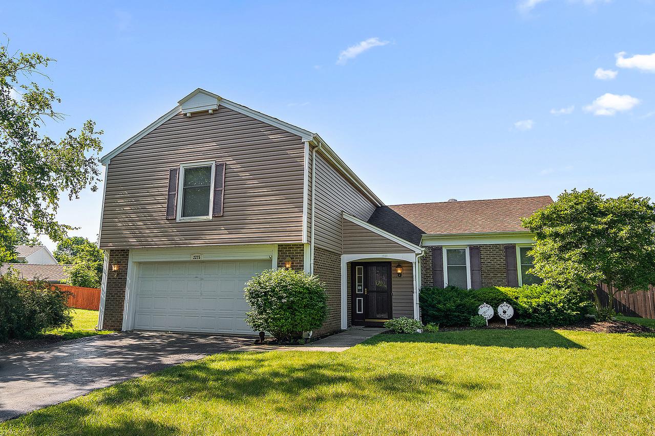 2275 Norwich Ct., Naperville, IL 60565