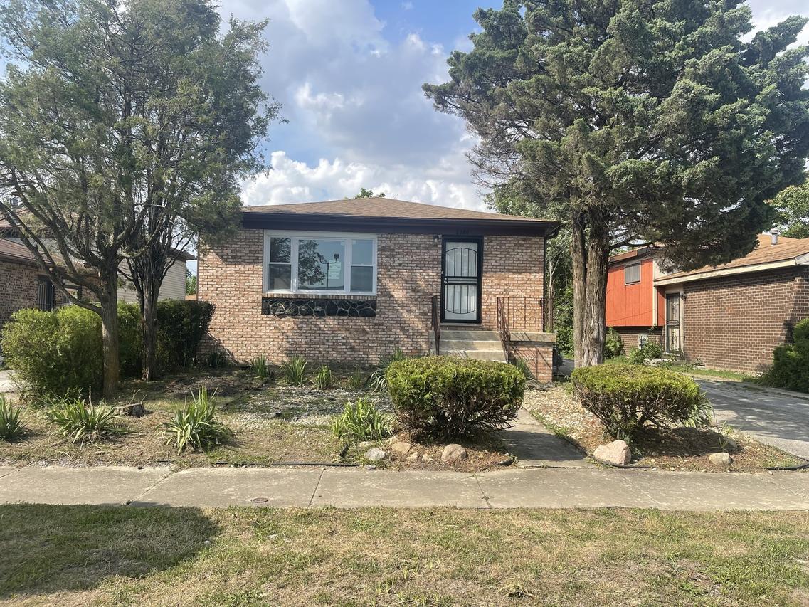 2220 W 158th St., Markham, IL 60428