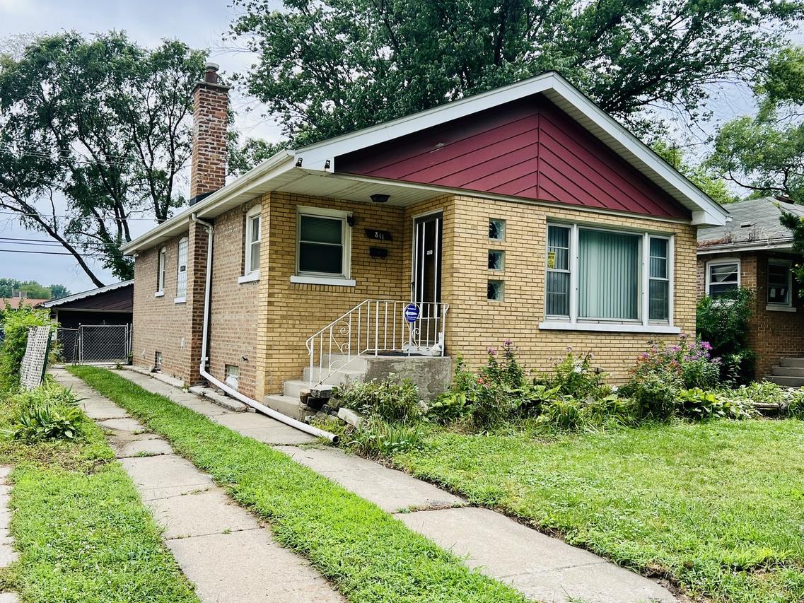 811 Sibley Blvd., Calumet City, IL 60409