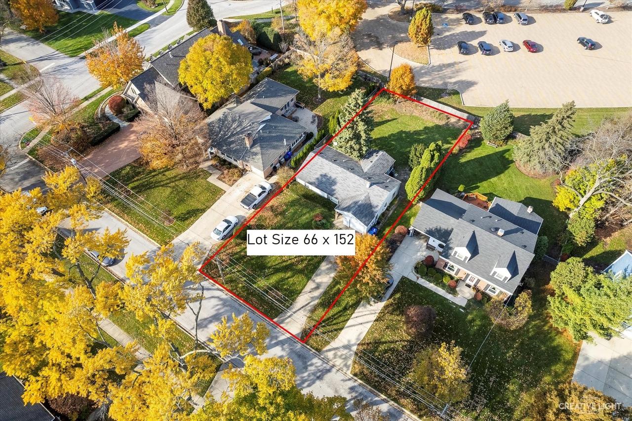 325 W Prairie Ave., Wheaton, IL 60187