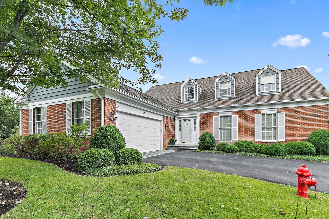 43 Ravenscraig Ln., Inverness, IL 60067
