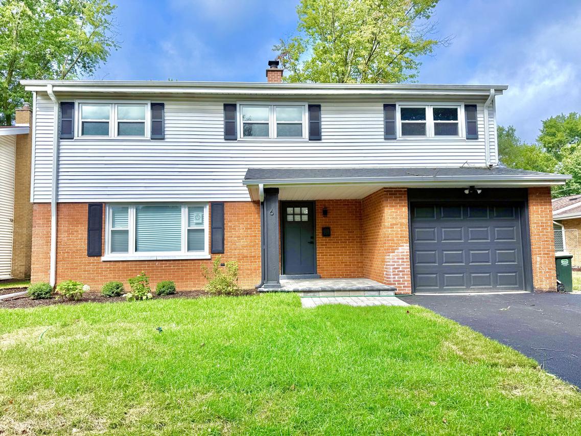 6 S Donald Ave., Arlington Heights, IL 60004