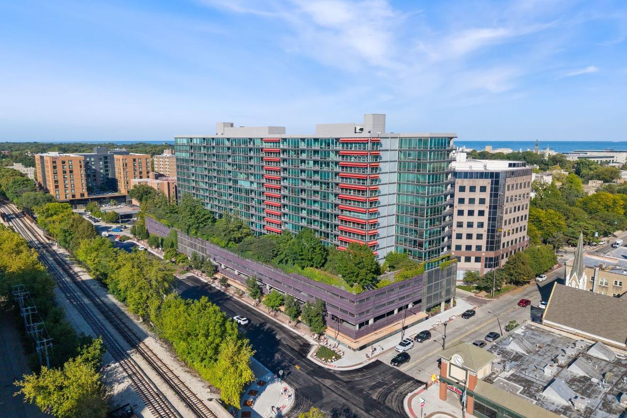 800 Elgin Rd. #1218, Evanston, IL 60201