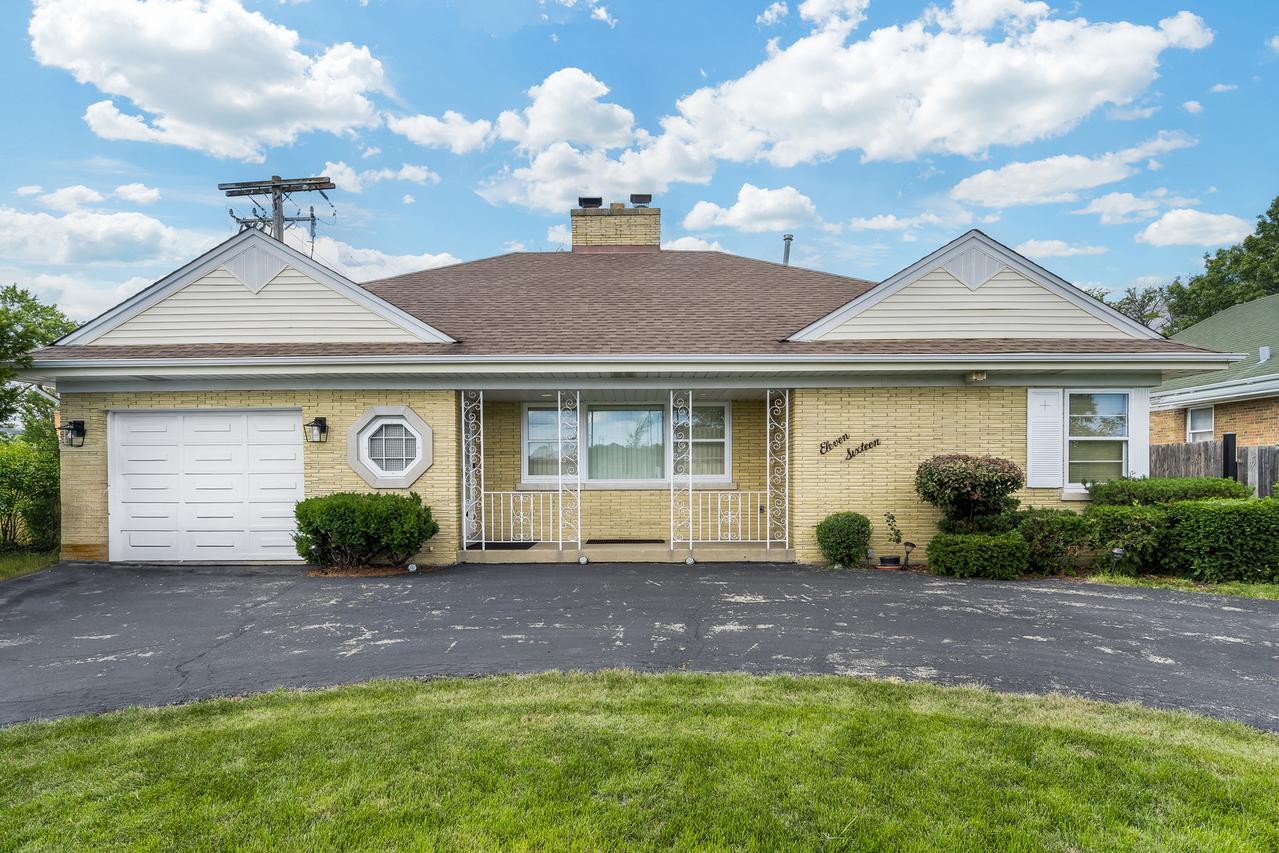 1116 S Cumberland Ave., Park Ridge, IL 60068