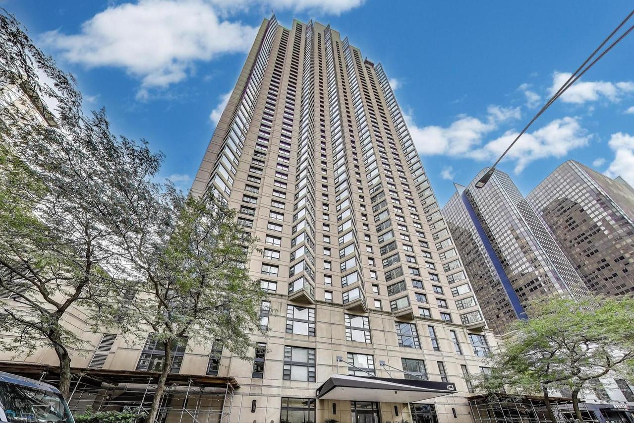 401 E Ontario St. #309, Chicago, IL 60611