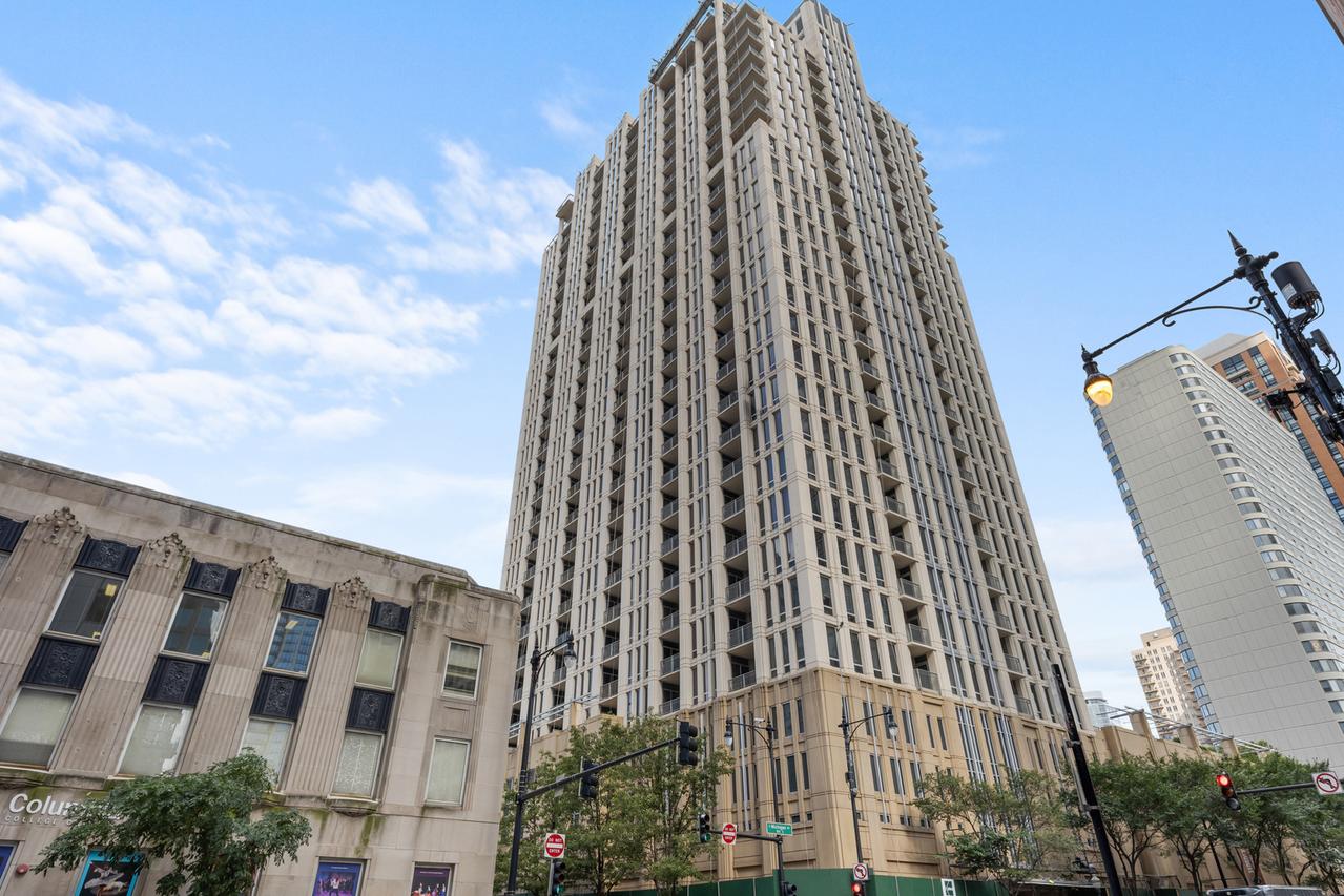1250 S Michigan Ave. #2704, Chicago, IL 60605