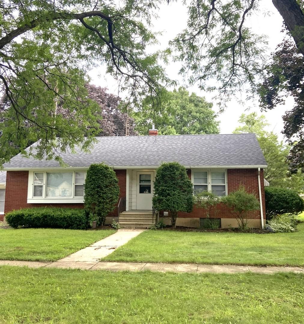 333 Schryver Ave., Woodstock, IL 60098