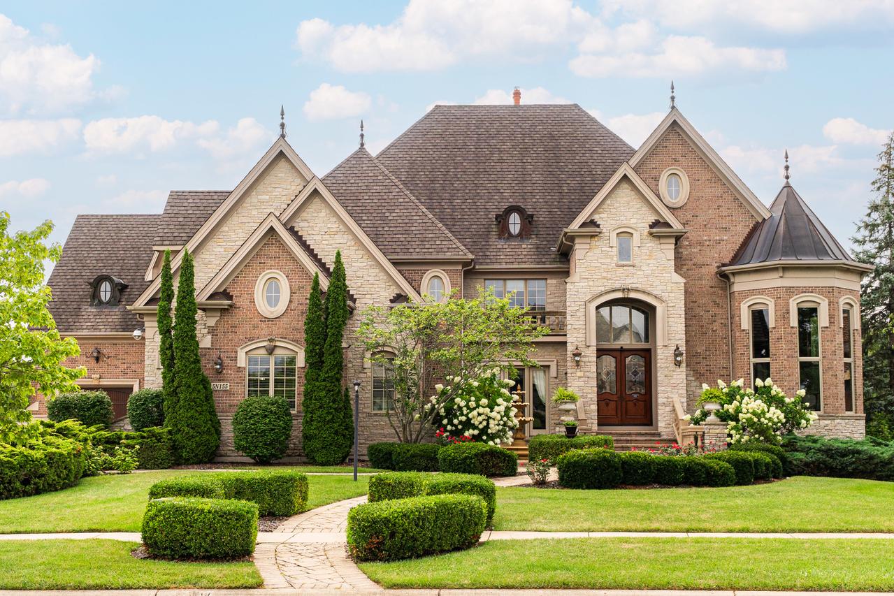 5N155 Prairie Rose Dr., St. Charles, IL 60175