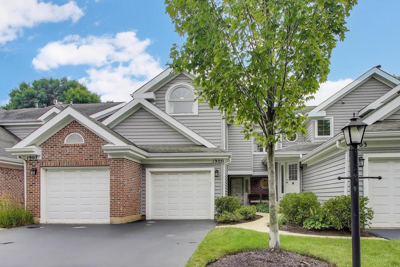 1905 N Stillwater Rd., Arlington Heights, IL 60004