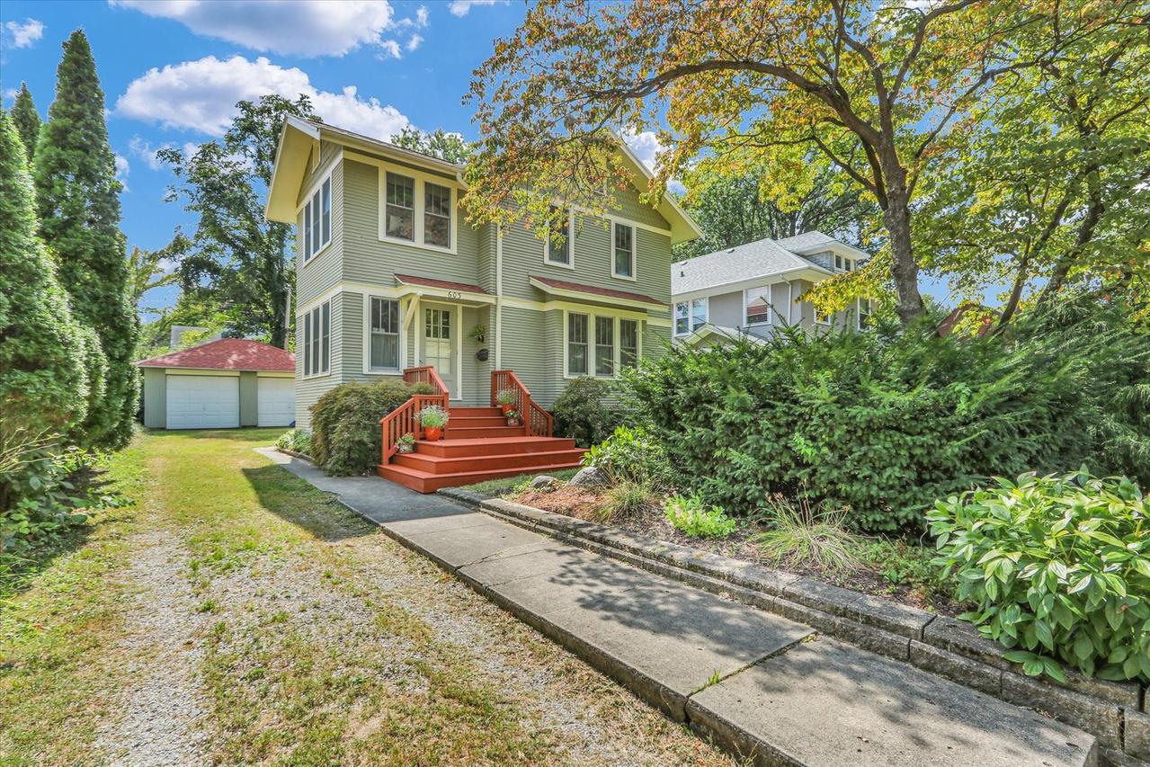 603 W Indiana Ave., Urbana, IL 61801