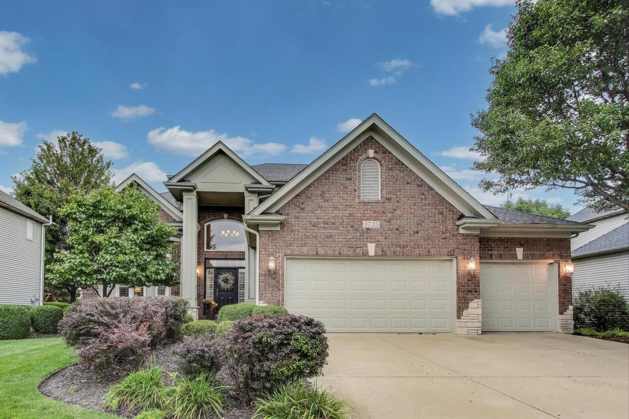 3735 Sunburst Ln., Naperville, IL 60564