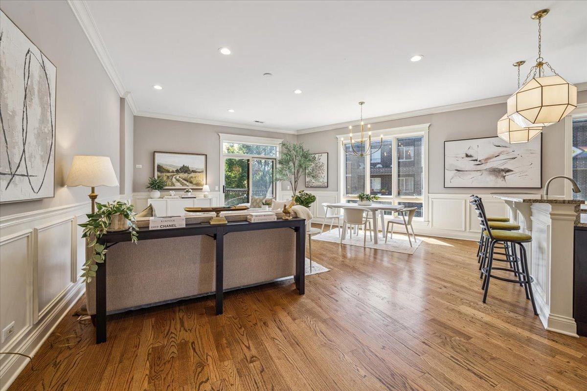3534 N Hermitage Ave. #303, Chicago, IL 60657