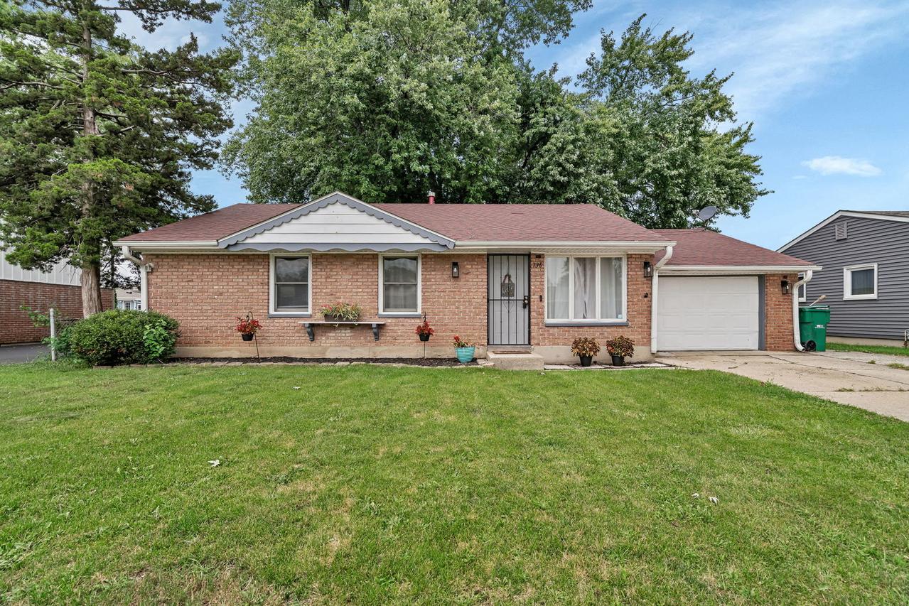 736 Rogers Rd., Romeoville, IL 60446