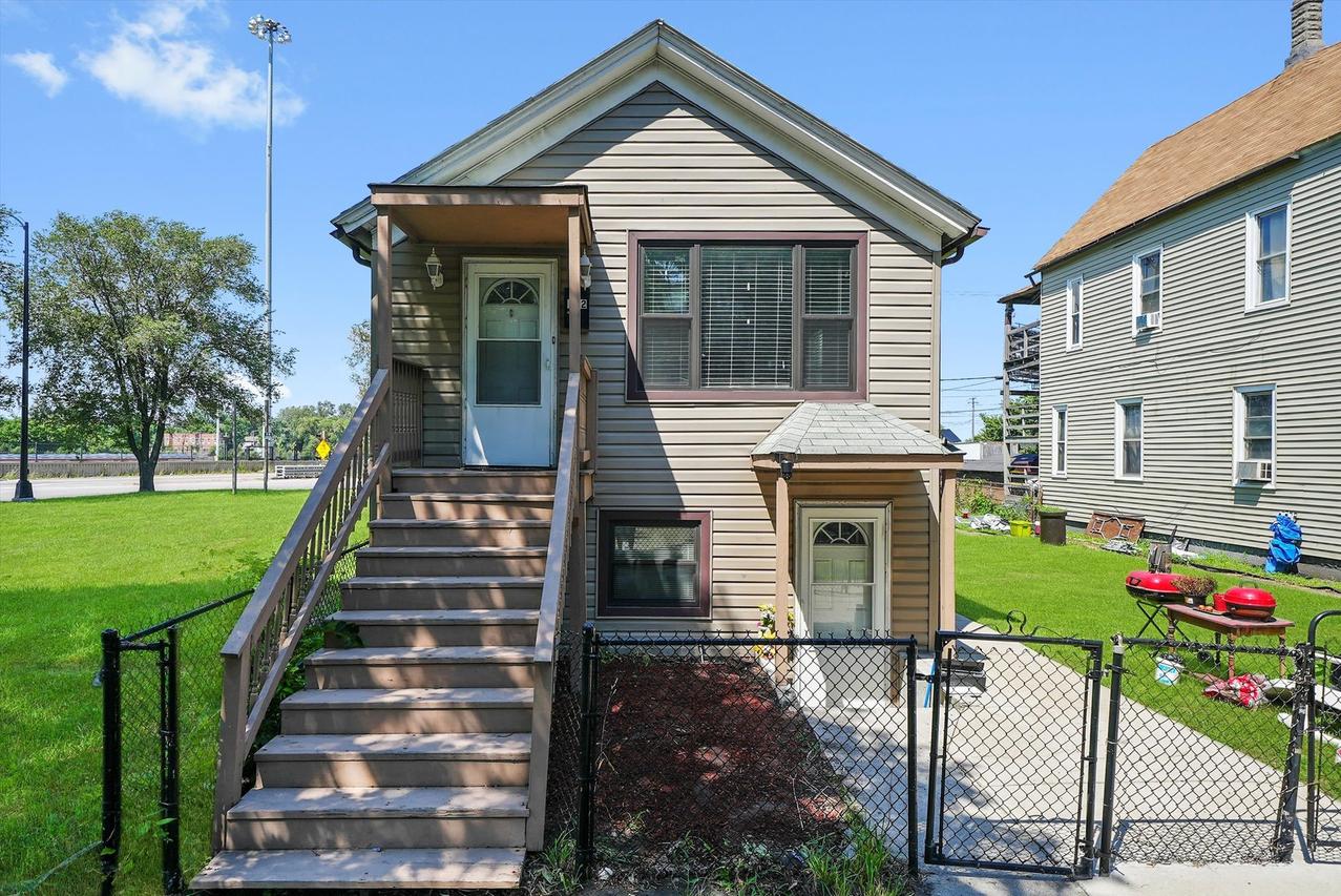 142 W Swann St., Chicago, IL 60609