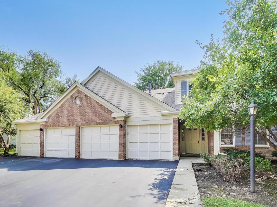 1510 Canbury Ct. #A1, Wheeling, IL 60090