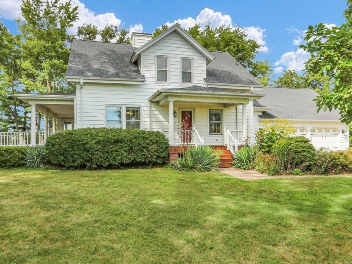 1310 N Rising Rd., Champaign, IL 61822