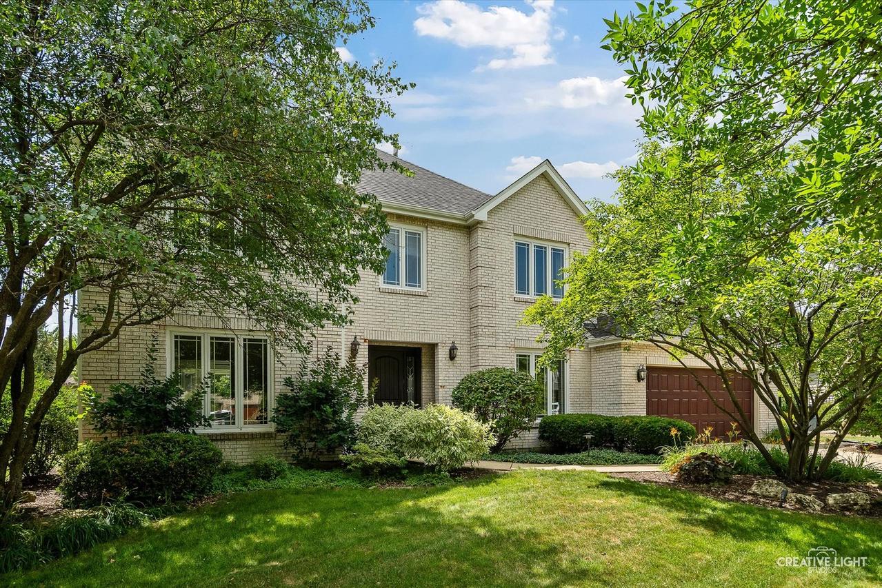 1112 Saratoga Ct., Naperville, IL 60564