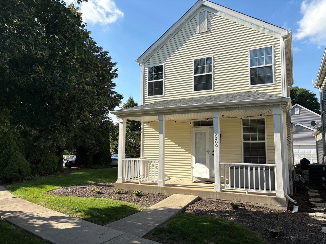 2200 Dalewood Ct., Plainfield, IL 60586