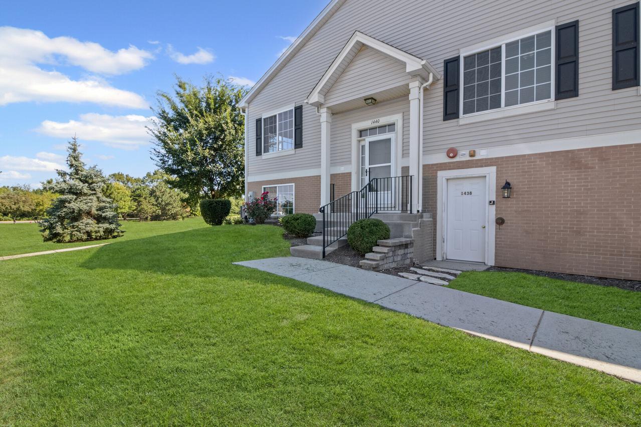 1440 Manning Ave., Montgomery, IL 60538