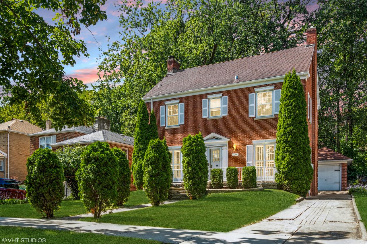 11200 S Longwood Dr., Chicago, IL 60643