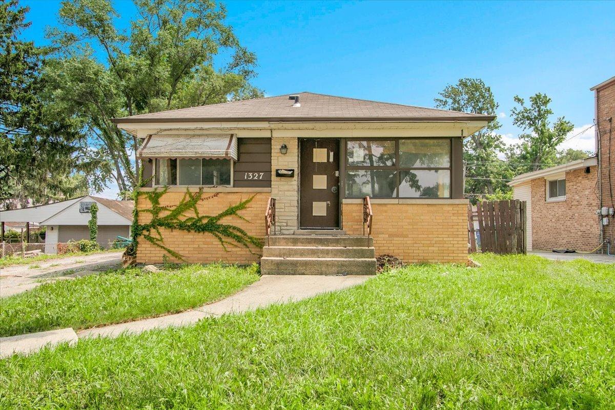 1327 S Wolf Rd., Hillside, IL 60162