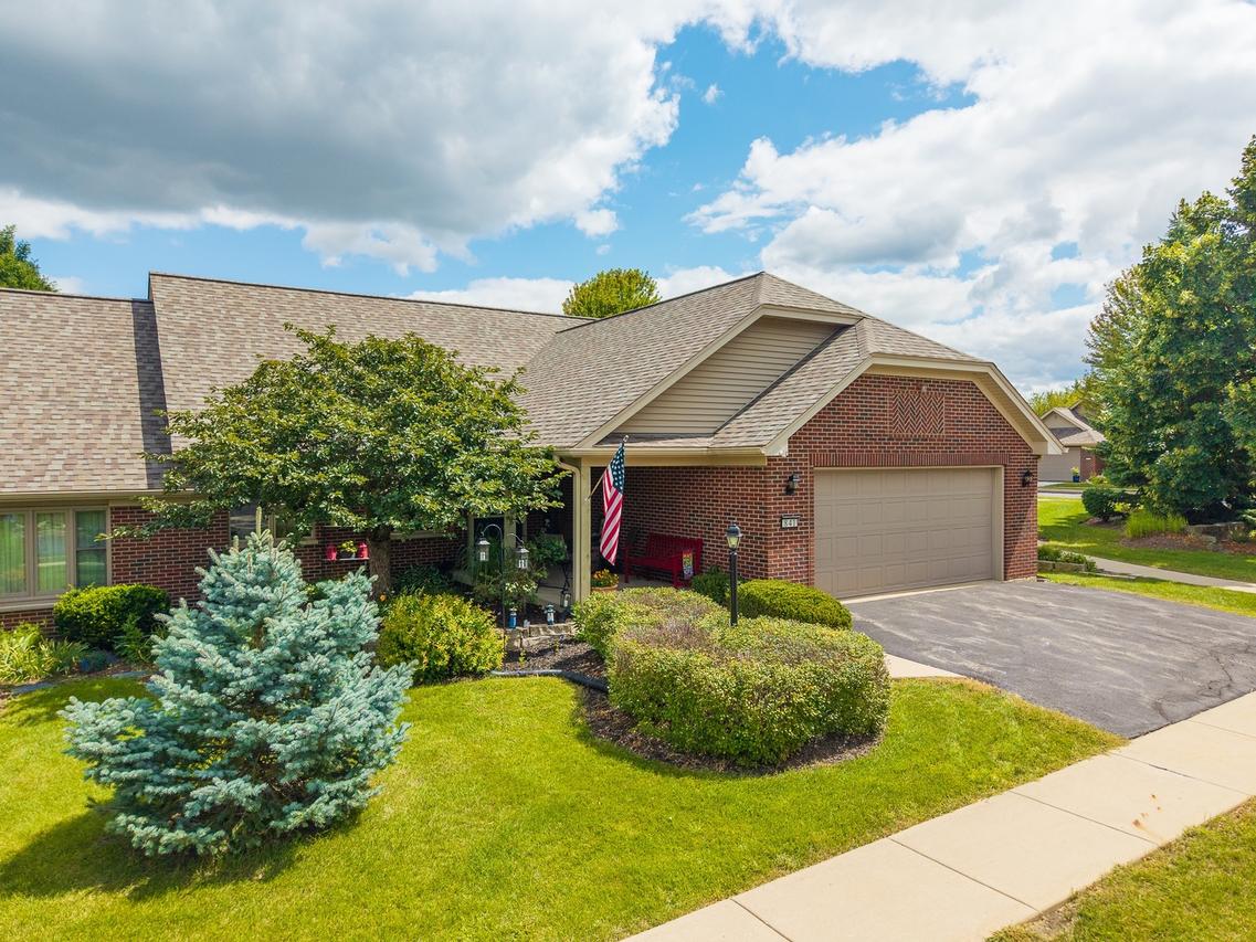 841 Serene Tr., Woodstock, IL 60098